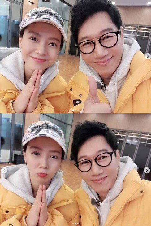 Song Ji-hyo posted several photos on his SNS on the 12th with the article Happy birthday to my brother Seokjin...Bo Taegi: I am supplementing the group photo that I did not join yesterday when I went to the bathroom.Song Ji-hyo in the public photo is taking a selfie wearing yellow padding with Ji Suk-jin during the SBS entertainment program Running Man shooting.The two people, who are friendly like their sisters, attract attention.Ji Suk-jin left a coffee car certification shot with his Running Man members on his SNS on the afternoon of the 11th, except Song Ji-hyo.The netizens who encountered the photos responded such as Ji Hyo is so beautiful and I wish you a birthday.On the other hand, Song Ji-hyo and Ji Suk-jin are appearing on SBS entertainment program Running Man.