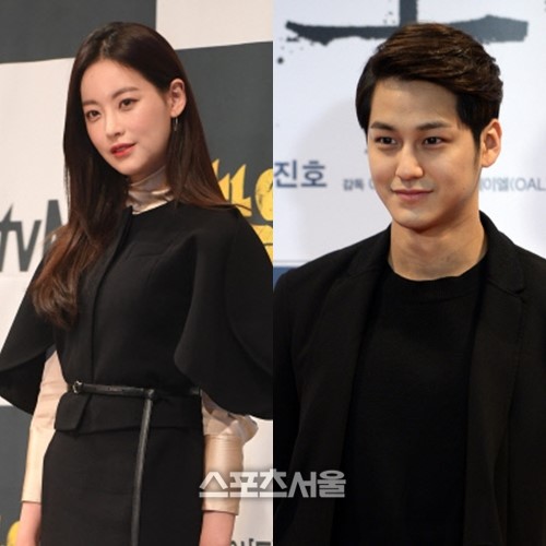Actors Kim Bum and Oh Yeon-seo broke up after 10 months of devotion.On the 13th, one media reported, Kim Bum and Oh Yeon-seo broke up at the end of last year and went back to their colleagues.The two sides also announced their position and acknowledged the separation. The two people are right to break up, said a member of Celltrion Entertainment.The reason is the Actors privacy, and Kim Bums agency, King Kong by Starship, also said, Kim Bum broke up with Oh Yeon-seo at the end of last year. Oh Yeon-seo and Kim Bum acknowledged their devotion through their agency in March last year, After the end of the TVN drama Hwa Yugi in early March, they met naturally with their close friends and continued their friendship.At that time, the two were supported by many people with their younger couples and quick recognition.On the other hand, Oh Yeon-seo, who made his debut as a girl group Luv in 2002, received a lot of love by appearing on TVN Hwa Yugi and movie Cheese in the Trap.Kim Bum, who started his career in the entertainment industry with KBS2 Survival Star Audition in 2006, appeared on TVN Hide your identity SBS Mrs.Photos • DB