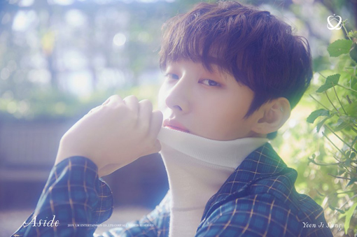 Yoon Ji-sung to step up as Wanna One first runner Yoon Ji-sung (28) from the group Wanna One takes his first step as a solo singer with high interest.On the 20th, Yoon Ji-sung will release his first solo album Aside.It is the first stage to be released after finishing its activities as a member of the project group Wanna One on the 31st of last month, followed by fan meetings at home and abroad and musical appearances.Yoon Ji-sung is attracting attention both inside and outside the music industry in that it is the first of the 11 members who finished the project activity of Wanna One on the 31st of last month.It is not a member of the group Wanna One called new record maker but a solo singer who is interested in how much star and ripple power will be.In particular, as the military is about to join this year, it is determined to take off the burden of temporary activities as an aggressive stage.He will begin his solo career and will hold a 2019 Yoon Ji-sung First Fan Meeting: Aside in Seoul at Blue Square in Hannam-dong on the 23rd and 24th.Since then, it has moved to eight cities in seven Asian countries, including Macau, Singapore, Malaysia, Japan Tokyo, Osaka and Bangkok, Thailand.He will also expand his range as a musical actor. He will be on stage for the musical Days of the Day, which will begin performing on Feb. 22.The Days were previously announced that Yoon Ji-sung will appear, and all of his appearances were sold out and collected topics.