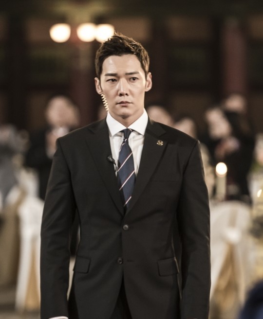 최진혁 이미지