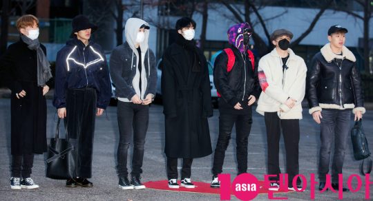 Group Monstar X poses at the KBS Music Bank rehearsal held at the KBS New Hall in Yeouido-dong, Yeongdeungpo-gu, Seoul on the morning of the 22nd.