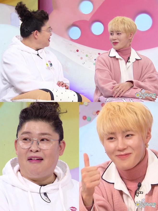 Singer Ha Sung-woon from the group Wanna One raised the honey jam index of Hello with Lee Young-ja and extraordinary entertainment breathing.KBS2 entertainment Hello to the public talk show (hereinafter referred to as Hello) production team released a full-fledged photo of Lee Young-ja and Ha Sung-woons Entertainment Brother and Sister Chemie on the 25th.In the public photos, Lee Young-ja, who seems to be looking at his youngest brother, and Ha Sung-woons affectionate exchange of eyes make them happy.From the opening in the previous shooting, Lee Young-ja has been a member of Wanna One for Ha Sung-woon, who stands alone as a solo singer, and has been a member of Bings dance and dance.This is Lee Young-jas intense (?)Ha Sung-woon, who was actively involved in solving the problem with support, was cast as an introduction partner of Lee Young-ja and performed Entertainment Brother and Sister Chemie, which was a perfect match for grandmother and granddaughter.Ha Sung-woon, who has been released since then, has been showing off his hidden artistic sense without regret, and Lee Young-ja, who was worried about Ha Sung-woon, who first appeared in Hello, has also been suddenly.While listening to the story of a mother who is worried about her lying son, Lee Young-ja said, I have never lied.I asked a question that was difficult, and instead of answering, I made a fact assault with a meaningful smile and laughed at the storm.Lee Young-ja, like his sister-in-law, and Ha Sung-woons honey jam chemistry are raising expectations for todays broadcasts.Hello, the production team praised Hae Sung-woon is the next generation entertainment ace feeling equipped with not only singing skills but also extraordinary power. Despite his first appearance, he actively sympathized with his troubles and gave deep advice, He said.The 402th Hello, which will show other entertainment senses from the oak leaves of Ha Sung-woon, which is not pushed by Lee Young-ja, will be broadcast at 11:10 pm on the night.