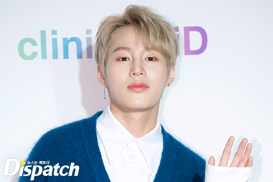 Singer Ha Sung-woon attended a brand photo wall event held at the Es Factory in Seongsu-dong, Seongdong-gu, Seoul on the afternoon of the 26th.Ha Sung-woon made a dandy fashion by matching a blue cardigan with black slacks.Prince of Blondea thrilling visualIf you do, youre heartbroken.