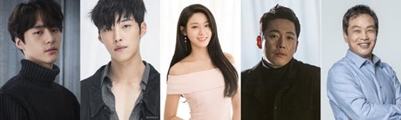 My Europe completed the previous-class casting and predicted an action historical drama with different dimensions.JTBC My Europe, scheduled to air in the second half of 2019, has completed the perfect Dream Team from Yang Se-jong, Udohwan, Kim Seolhyun to Jang Hyuk and Kim Young-chul.My Europe is an action historical drama that explosively depicts the desire for power and protection by pointing the tips of the sword at each other with My Europe, which each belief speaks in the background of the early Joseon Dynasty.The era of upheaval that has been dealt with so many times is opened with a dense story and exciting action.First, Yang Se-jong will take a big acting transformation that breaks down into a warrior.Yang Se-jong, an irreplaceable actor who has been running the unbeaten box office road to Dual, Love Temperature and Thirty but Seventeen since his debut as Romantic Doctor Kim Sabu.He was the son of a longevity sword who had commanded the north under the leadership of Lee Sung-gye, and had a decisiveness that did not compromise with injustice.In a life like a gutter that has fallen into a moment of despair, he is a person who changes his life with excellent imitation inherited by his father and keeps his faith firmly.Yang Se-jong, who has evolved freely from genres to romance and medical, raises expectations for what kind of dramatic transformation of acting will be shown in historical dramas.Udohwan, a unique charm, plays Nam Seon-ho with a compliant appearance, a relaxed smile and excellent insight.Nam Sun-ho, a lifelong friend of Seo-hwi, is a talented person who combines civil affairs and dreams of a strong power to overcome the pain of Seol, whose mother is from Novi and has not been able to climb even the genealogy.Udohwan, who has impressed his strong presence with solid acting ability and his own color-clearing performance, plays Top Model in his first historical drama since his debut through Nam Sun-ho.Udohwan, which dissolves any character with its own texture, is expected to show different charms so far.Kim Seolhyun plays Han Hee-jae, who is strong and strong, and Kim Seolhyun, who has built up a filmography, returns to the drama in four years.Kim Seolhyun, who showed various performances from Gangnam 1970 to Ansi City through Memory of Murderer.In particular, he was the head of the Baekha unit, which was made up of women in Ansi City, and showed action acting, leaving a strong impression with a struggle not to buy his body.My Europe Han Hee-jae is a brilliant and enterprising woman who is disillusioned with the deprivation of Goryeo and has insights to solve problems with extraordinary intelligence.Expectations and interest in Han Hee-jae, which will be created by Kim Seolhyuns deeper acting, are hot.Here, Jang Hyuk, the artisan of historical drama and action acting, joins Lee Bang-won, who has to fight a cold and lonely battle without being recognized by the country.Jang Hyuk, who is not afraid of Top Model and change, showed his own color in action such as Iris 2 and Voice as well as historical dramas such as Chuno and Deep-rooted Tree.In My Europe, Lee is a man with a foxs head and a pan-heart, who is good at doors and radish and is thoroughly bright in strategy and tactics.It is expected to draw a color of the second Lee Bang-won, which has already been popular in the movie The Age of Purity, which has been newly interpreted and received favorable reviews.Finally, the joining of actor Kim Young-chul, who doesnt need an explanation, adds to the sense of trust.Kim Young-chul has left many legend characters that have been talked about so far with his long acting career, and he plays Lee Sung-gye, who opens a new Europe, and shows his absolute charisma.Lee Sung-gye is a man of mind and coolness as a man who is trained in battle.I know that Jang Hyuk is excellent, but on the other hand, he does not slow down the boundaries and inspires conflict in Remady.Kim Young-chuls aerodynamic power is centered on the play as it has an absolute influence on characters from Seo-hui, Nam Sun-ho (Udohwan), Han Hee-jae (Seolhyun), and Lee Bang-won.The meeting of the production team, which is forced to trust the combination of actors who believe and see, is expected to create a well-made action drama.Director Kim Jin-won, who was well-received for his detailed and sensual productions in Just Love, Good Times, and Good Man Nowhere in the World, took megaphones and was written by Chae Seung-dae, who densely portrayed dynamic remady in the Age of Sensation: The Birth of a Transcendental God and The Master - God of Noodle.Meanwhile, My Europe will be broadcast on JTBC in the second half of this year.
