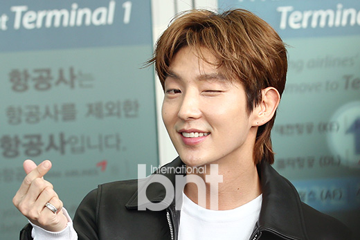 Actor Lee Joon-gi is leaving for Bangkok, Thailand, through Incheon International Airport on the afternoon of the 2nd Asian Tour schedule.news report