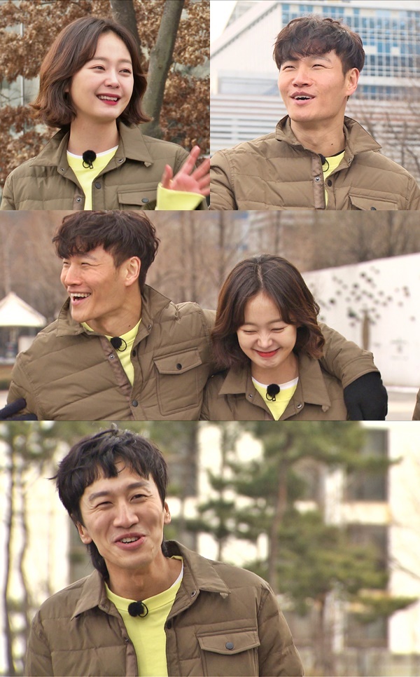 Jeon So-min Confessions private meeting with Kim Jong-kookOn SBS Running Man broadcasted on the 3rd, the story of Kim Jong-kook and Jeon So-mins private meeting, which even the members unexpectedly, is revealed.Kim Jong-kook was embarrassed by the couple, who said, I have become acquainted with Jeon So-min these days while teaming up with two people to perform the mission in the recent recording.Jeon So-min said, One day when I was snowing, I called Kim Jong-kook because I did not have anyone to meet me when I called around.I went to the promised place and Kim Jong-kook brought three wonderful sisters, he said. But suddenly Lee Kwang-soo appeared and ruined the atmosphere of cheerfulness.Lee Kwang-soo, who had been booing and could not bear it, said, Kim Jong-kook has been begging me to come out because it is so uncomfortable to meet two people.Yoo Jae-suk, who was listening to the story of the meeting between Jeon So-min and Kim Jong-kook, told Kim Jong-kook, What are you going to do with all the female members of the team?and even nicknamed Nanbong-kuk.Running Man will air at 5 p.m. on Thursday.