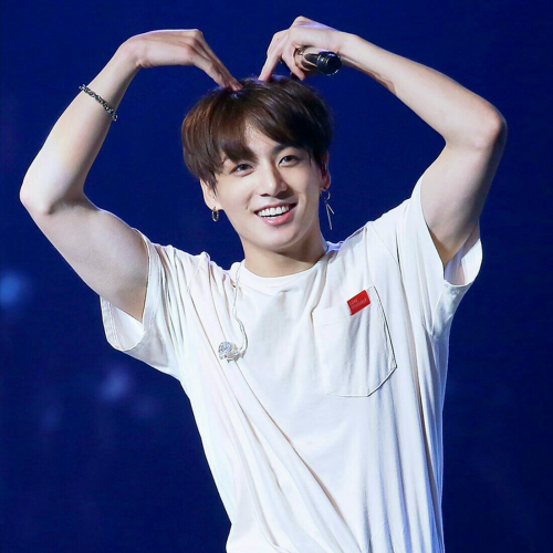 On the 5th, SNS news of BTS Jungkook was reported on the SNS, and Jungkook received great interest and support from many fans at home and abroad who had been wondering about their regards.Along with the article 97 ~ meat, bowling, wine, the warm picture of BTS Jungkook eating rice with 97 line friends was quickly spread on SNS and his current situation was introduced.BTS Jungkook has been seen in the awards ceremony stage and Solo Day, and has been warmly greeted and asked for regards since the debut, maintaining a hot friendship with the same peer idol members called 97 Line.In particular, BTS Jungkook is well-known enough to mention that there is a talk with 97 line friends in the Solo Day pre-recording video.