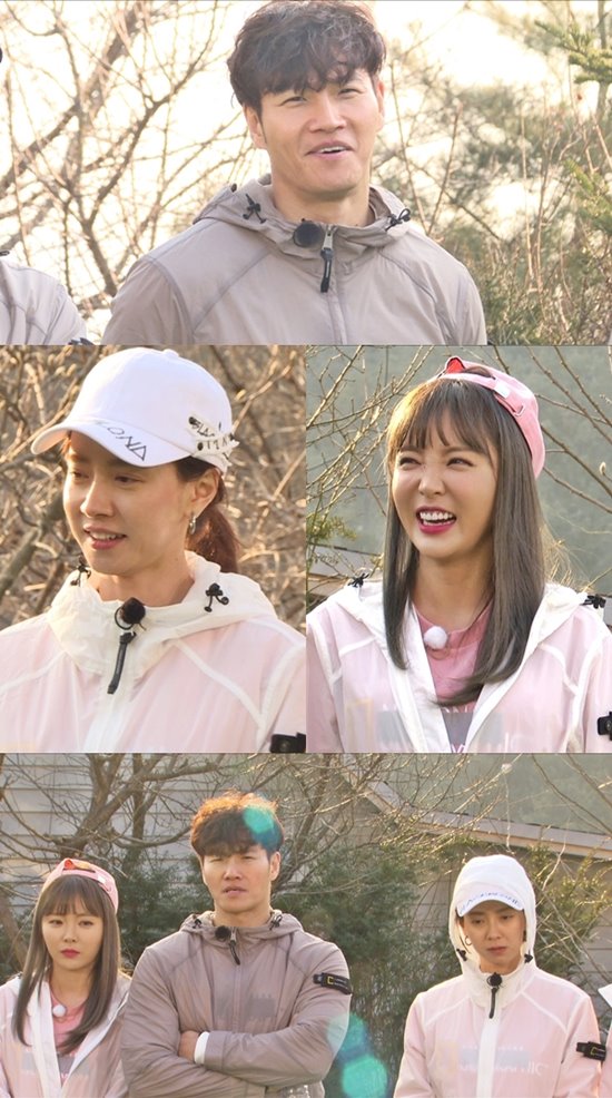 Kim Jong-kook, Song Ji-hyo vs Hong Jin-young What is the ending of the dizzying triangle?On SBS Running Man, which is broadcasted today (10th), Song Ji-hyo, who caused a big topic with honey couple, and Hong Jin-young, who shines in Best Couple Award, and the last Choices of Kim Jong-kook, a man between the two women, will be released.In a recent recording, Kim Jong-kook received a couple mission.Kim Jong-kook was placed at the Choices Giro and filled the scene with tense tension between Song Ji-hyo, the New Love Line who will be the Monday Couple, and Hong Jin-young, the Best Couple who received much support from viewers at the time of the Family Project.Kim Jong-kook, Song Ji-hyo, and Hong Jin-young had a hot interest in the last broadcast by showing a Hollywood-style triangle that could not be cooler in search of Hong Jin-youngs advertising shooting scene. The result is who will go to the direction of Kim Jong-kook Love Line, It can confirm in Running Man broadcasted.Photo = SBS