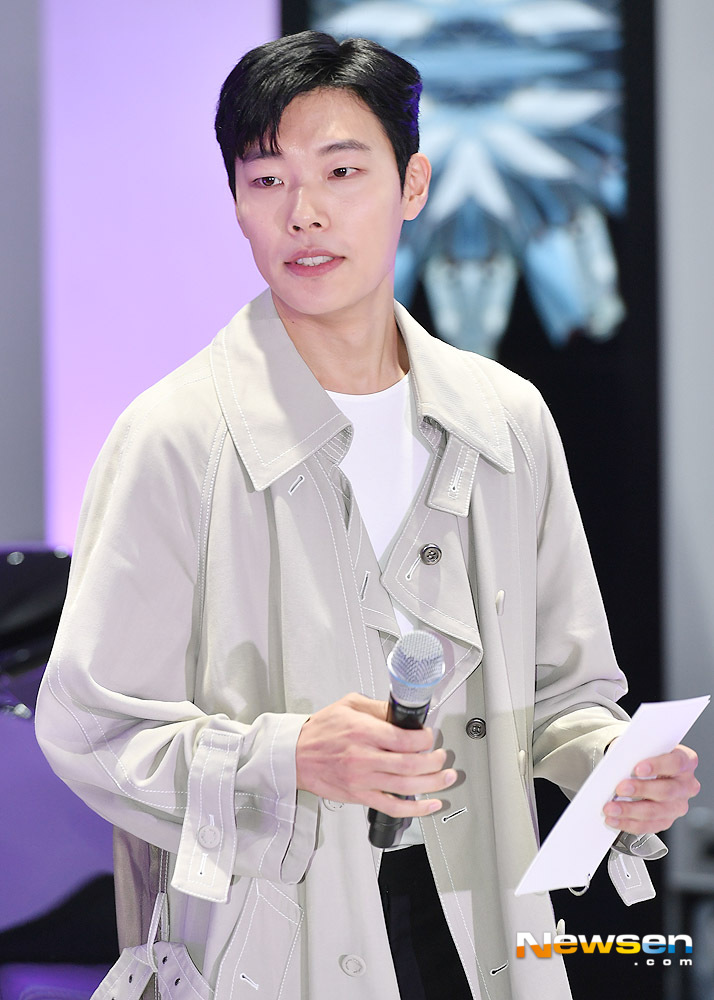 Actor Ryu Joon-yeol attends the Cadillac REBORN CT6 presentation ceremony held at Cadillac House in Dosan-dong, Gangnam-gu, Seoul on March 11th.useful stock