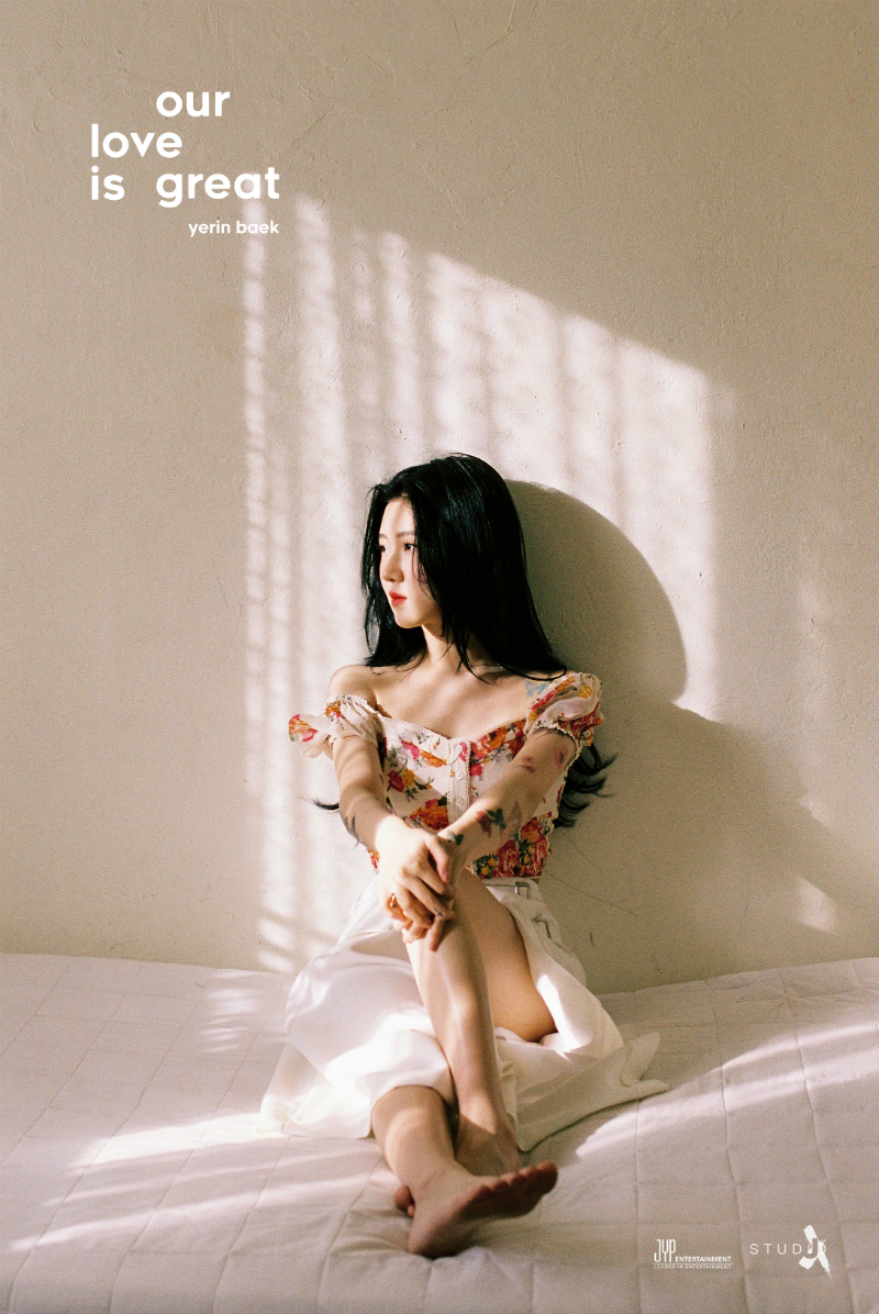 Baek Yerin will release his new digital mini album Our love is great and the title song That is probably not our fault on March 18 and comeback.In this regard, a teaser image suggesting Baek Yerins new album concept was released through JYP Entertainments SNS at 0:00 on the 13th, capturing attention.With the first teaser image released before the comeback, Baek Yerin is showing off her alluring charm with warm sunshine here.In another image, the two eyes are closed in the background of the white curtain, and the elegant figure is shown, raising expectations for the comeback concept.Baek Yerins new digital mini album Our love is great includes a total of seven Tracksss, including the title song Thats probably not our fault on Trackss 2.Baek Yerin participated in the lyrics and compositions of all songs, including Thats probably not our fault, and once again shed her singer-songwriter talent.Thats probably not our fault is a song with a profound message that the unintentional anxiety that blooms in the relationship is not our fault, and it will make us bigger in the end.It is only two years and three months after the Christmas season song Love you on Christmas in December 2016 that Baek Yerin will come back with his name.On the other hand, Baek Yerins new digital mini album and title song Thats probably not our fault will be released on each music site at 6 pm on the 18th.