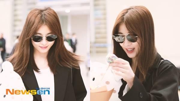 Actor Ha Ji-won arrived at Incheon International Airport after finishing the schedule for attending the Korea-Malaysia Korean Wave - Halal Exhibition (K - Wave & Halal Show) held in Kuala Lumpur, Malaysia on the morning of March 15.# Hajiwon #HaJiwon #Incheon Airport # Airport Fashion # Korean Wave Halal Exhibitionkim ki-tae