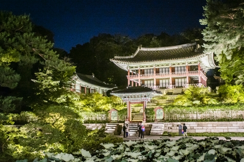 달빛 이미지
