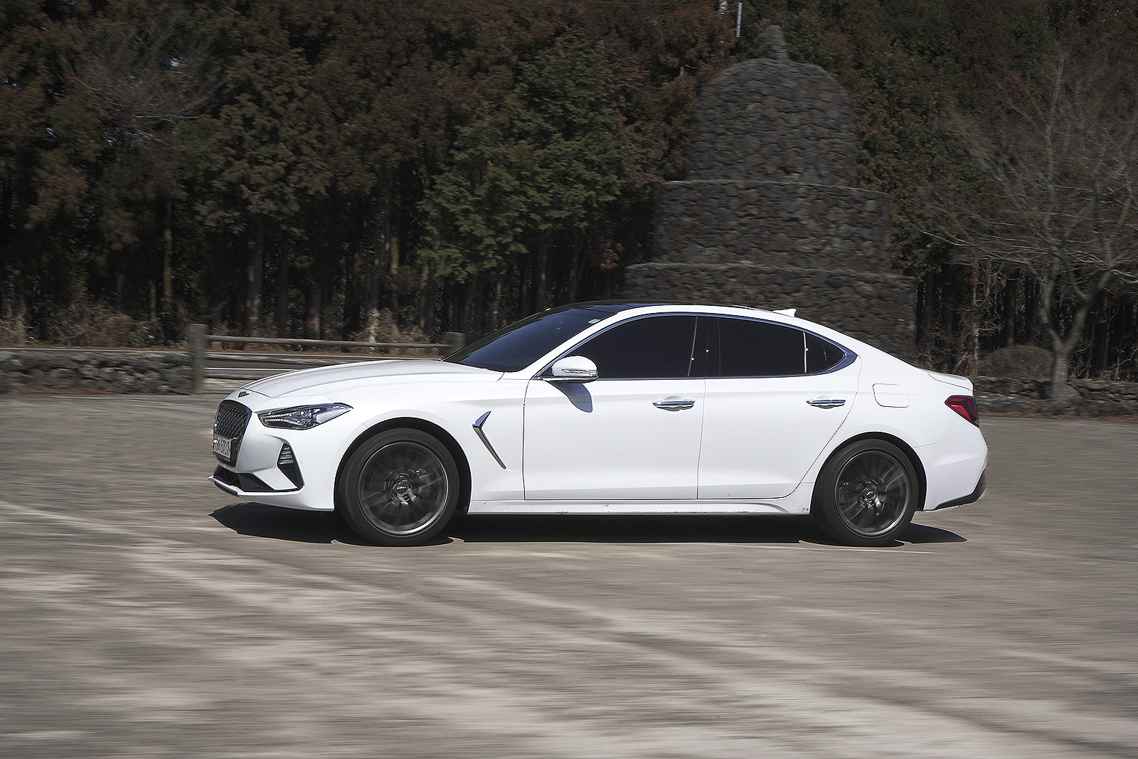 Китайский автомобиль g70