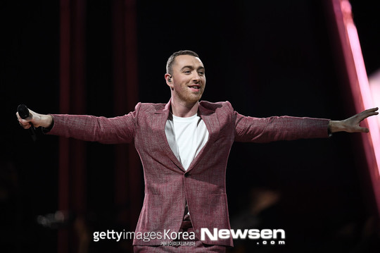 ​샘 스미스 "난 남성도 여성도 아니야" 커밍아웃[할리우드비하인드] | 인스티즈