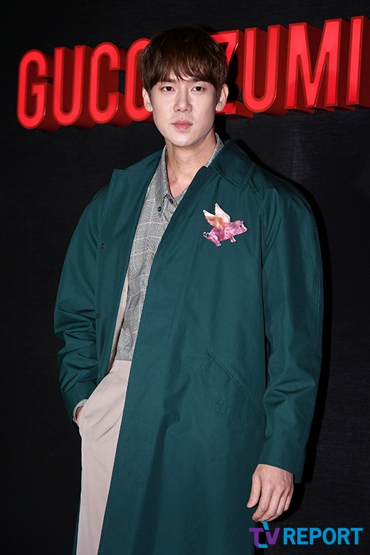 Actor Yoo Yeon-Seok attended the fashion brand launch event held at a jazz bar in Cheongdam-dong, Gangnam-gu, Seoul on the afternoon of the 21st.