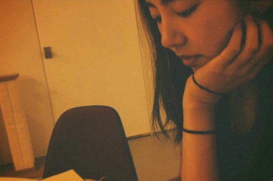 Actor Son Dam-bi has recently reported on his situation.On the 21st, Son Dam-bi posted two photos on his instagram with an article entitled Study Mode. I can not concentrate well.Son Dam-bi in the open photo is staring at the camera with a rather weary look, but in the ensuing photo, he seems to have focused on studying hard again.Son Dam-bi is currently appearing on SBS Michuri 8-1000 Season 2.Photo = Son Dam-bi Instagram