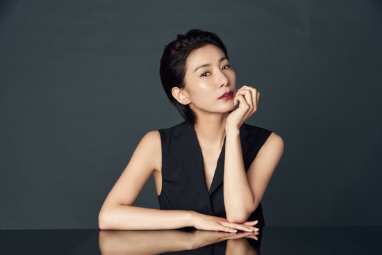 종합화장품모델 이미지