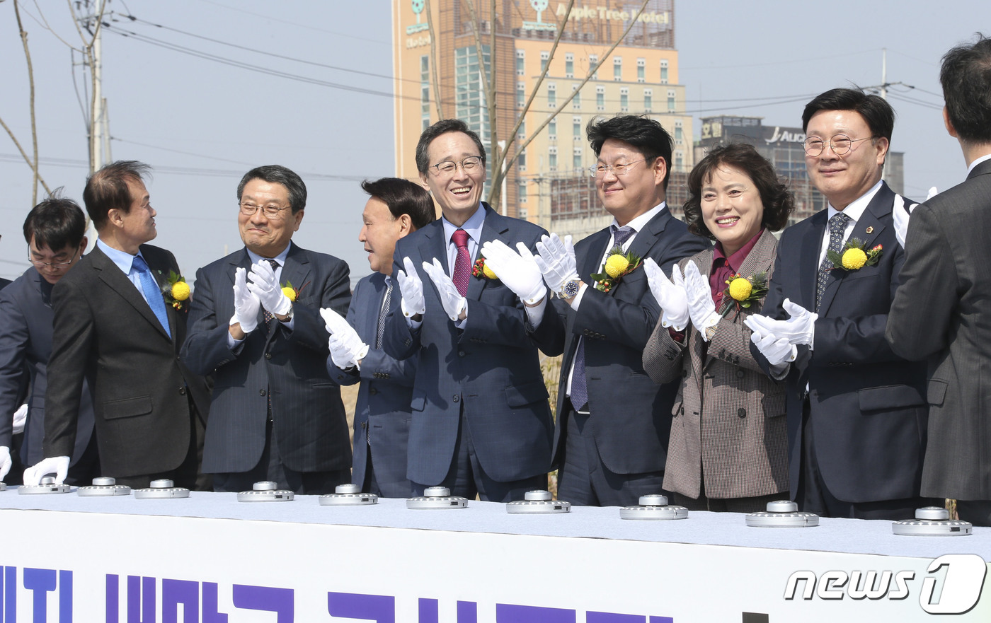 네모이엔지 이미지