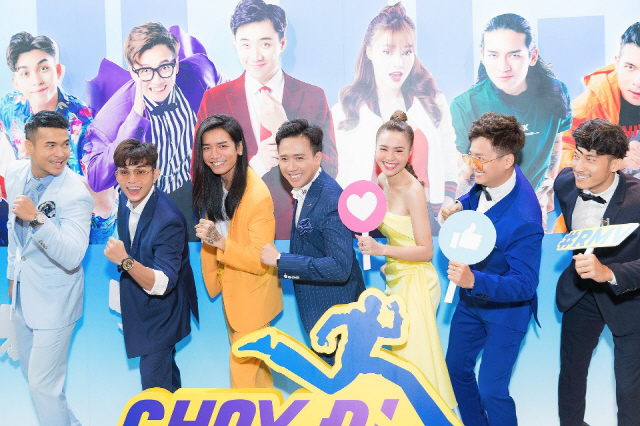 It is gaining popularity throughout Asia and SBSs Running Man is finally broadcast in Vietnam.This is the second time that SBS has co-produced Running Man in a content format overseas, following China.As a result, SBS has become a global cultural contents company.Running Man will meet Vietnamese viewers at 7:30 pm every Saturday from April 6th through HTV7, the most popular terrestrial channel in the country.Before the broadcast, enthusiastic fans have been interested in accessing more than 400,000 people to the official accounts of major SNS.In order to improve the completeness of the program, more than four times the local average production cost was invested. A large-scale joint production team was formed with 21 Korean production crews including the director, Minimal PD, and 70 local production crews.It is also rare to appear in a program with seven of the best MCs, actors and singers representing Vietnam.I was surprised by the huge production scale of dozens of cameras and special equipment, and I was once again surprised by the professional production and production techniques of Korean production crews, said Tran Thanh, a representative MC and Running Man team leader in Vietnam.Yoon Sang-seop, CEO of Lime Entertainment, who is leading the local production, said, We will make it a content that promotes joint development with Vietnamese people based on true co-production, not a one-sided Korean Wave that delivers only Korea.Through the kotra and Major Small and Medium Business Farming and Fisheries Cooperation Foundation, more than 50 mid-sized companies in Korea will have the opportunity to introduce their brands and pioneer the sales market by utilizing popular localized content.