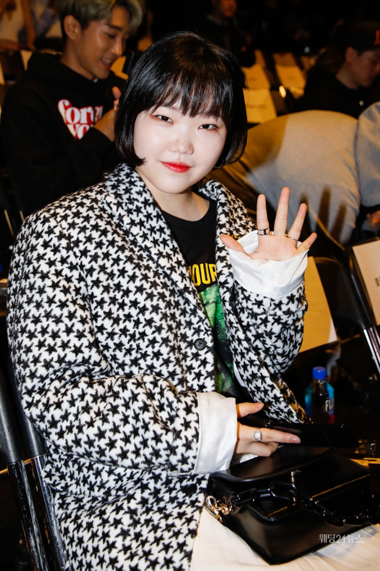 위크위크 이미지