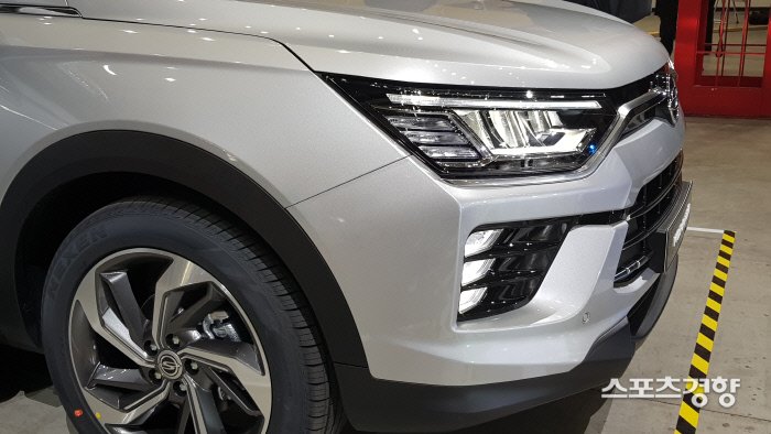 쌍용車 올해 기대작 '신형 코란도' 무슨 차인가 [손재철의 시승기]