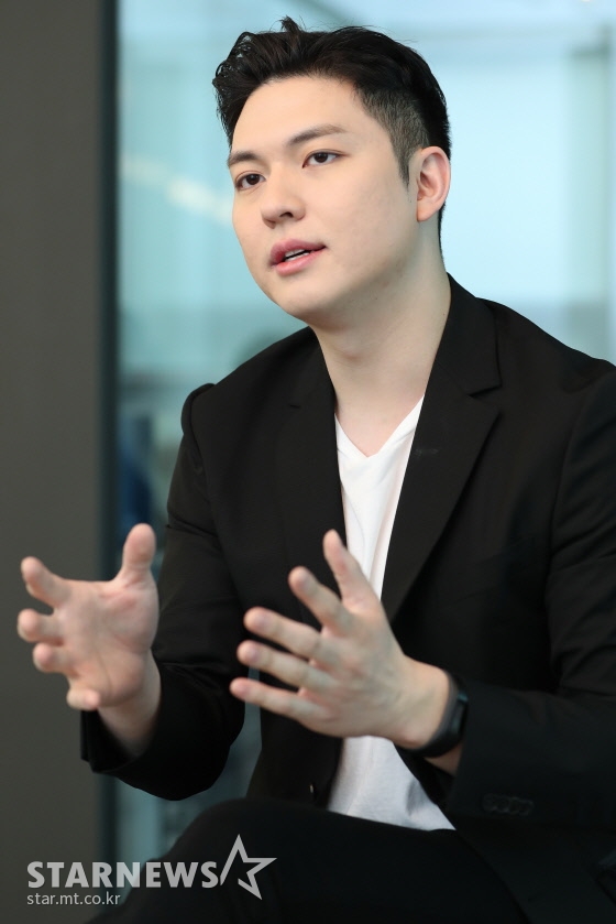 라우 이미지