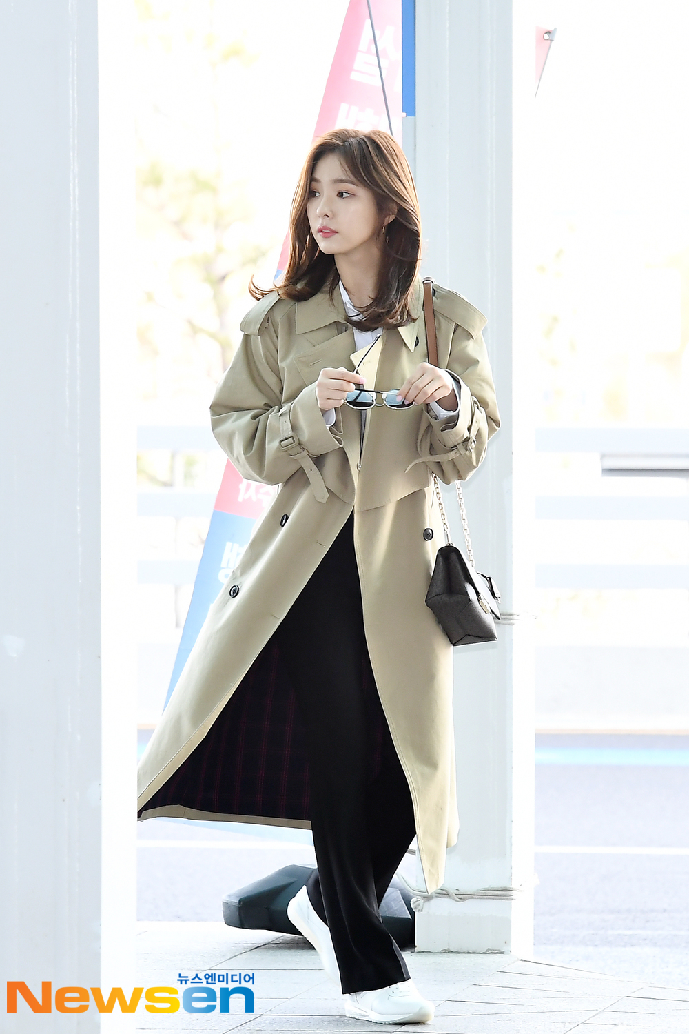 <p>Actress Shin Se-kyung, this 3 29 am Incheon Jung-operation in Incheon International Airport through a web-Reality Tea taken Hong Kong as your departure.</p><p>Actress Shin Se-kyung, this Airport fashion, and Hong Kong into the United States.</p>