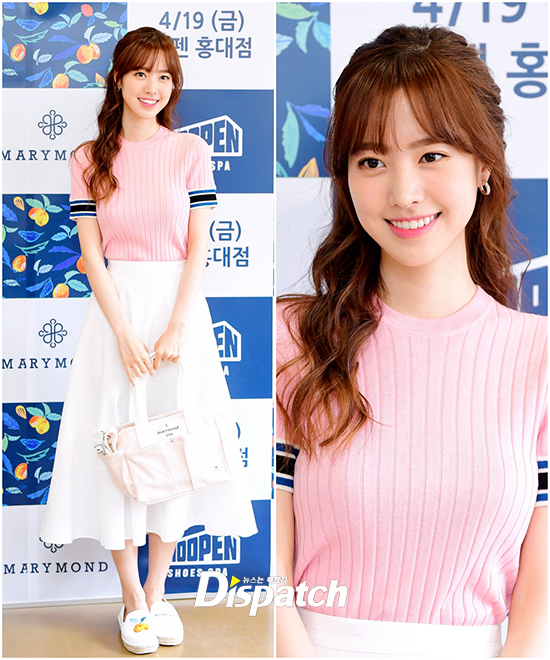 Actor Jin Se-yeon attended a campaign to support victims at the Marimond Lounge in Seongsu-dong, Seongdong-gu, Seoul on the morning of the 30th.Jin Se-yeon showed off her lovely charm with a white long skirt and a pink T-shirt. Her innocent beauty was outstanding.The blue flower is blooming.Put it, Lovely.lovely flower smile