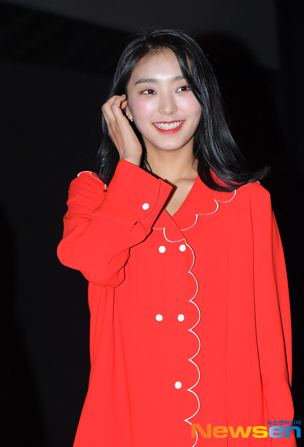 The movie The Sunkis Family (director Kim Ji-hye) stage greeting was held at Megabox COEX in Gangnam-gu, Seoul on the afternoon of March 31.Bora attended the day.expressiveness