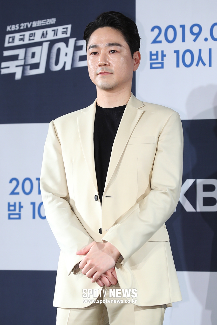 KBS 2TV New Moonwha drama People! The production presentation was held at the Conrad Hotel in Yeouido, Yeongdeungpo-gu, Seoul on the afternoon of the 1st. Actor Tae In-ho poses.