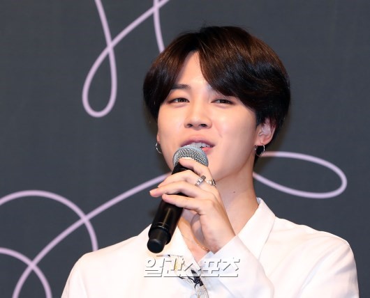 Recently, the Seoul Metropolitan City Office of Education has decided to support 100 million won in educational development donated by BTS Jimin by each school.The donation was allocated according to the necessary items such as student welfare and support for low-income students dinner expenses. 30 million won was provided to the pre-announcement of his alma mater, Busan.BTS has been making steady donations.Members have donated 100 million won to their alma mater and Sugar, who donated 100 million won to the Korean Childrens Cancer Foundation for pediatric cancer patients, through organizations that want to do their birthdays.It is a warm-hearted figure that leads to meaningful good deeds of popular love.The fund raised in the name of BTS to recover the forest fires in Gangwon Province is worth more than 30 million won to the National Disaster Relief Association of Hope Bridge.Stars and fans have taken the lead in a healthy K-pop fan culture that leads donations together.