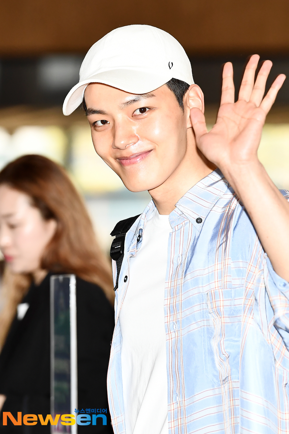 <p>Actor Yeo Jin-goo (Yeo Jin-goo)4 12 afternoon Seoul Gangseo way car Gimpo International Airport to Japan through in JAPAN FANMEETING 2019 -Brilliant Spring Day-the overseas fan meeting certain car Japan Tokyo Haneda with the departure.</p><p>Actor Yeo Jin-goo (Yeo Jin-goo), Tokyo Haneda with the departure.</p>