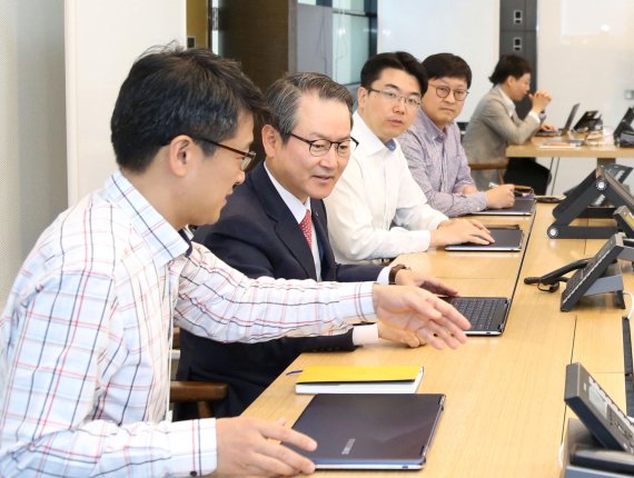 신한개발 이미지