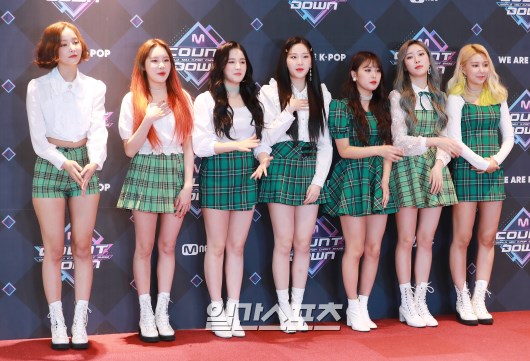 오늘도예쁨가득 이미지