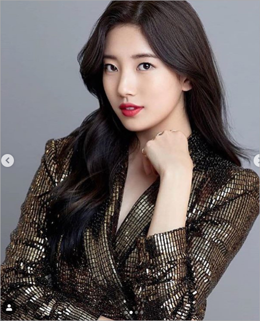 Actor Bae Suzy showed off her beautiful beauty.Bae Suzy posted a photo on her Instagram page on Wednesday.In the open photo, Bae Suzy showed off her beautiful beauty with a perfect makeup with an item of a cosmetics brand that works as her model.Meanwhile, Bae Suzy recently moved his agency from JYP Entertainment to Management Forest.