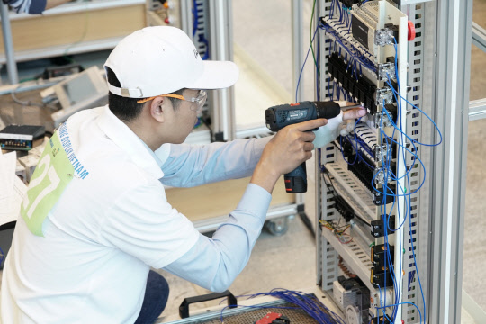 국제종합전기 이미지