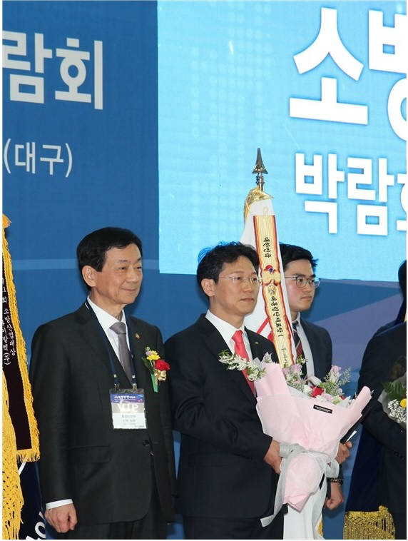 케이엠에스 이미지