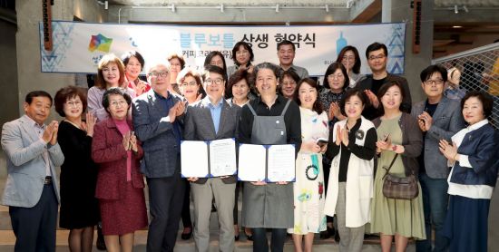 명품커피숍 이미지