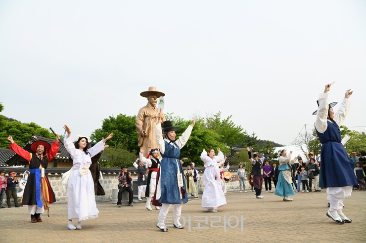 선비서적 이미지
