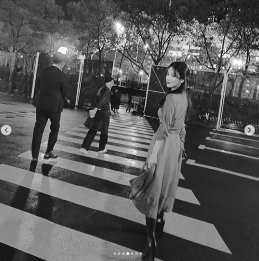 <p> Actress Song Hye-kyo with shiny, Beautiful looks, poised.</p><p>Song Hye-kyo is a 6-stars in the other comment without the multiple pictures Ive posted. The revealed picture, Song Hye-kyo is one of the brand events to find the pose.</p><p>The wave enters a hairstyle and luxurious dress Song Hye-kyo distinctive elegance to the maximum.</p><p>Much posing and not looking at the camera and just Song Hye-kyo of men with Beautiful looks and aura. Transverse, fairly than to skip a scene, even pictorial, made Song Hye-kyo.</p><p>2017 Song Joong-ki and married Song Hye-kyo is the last 1 August in the kind of the drama Boyfriendto return. Current is to start to review and schedule the digestive. [Photo] Song Hye-kyo Instagram</p><p> Song Hye-kyo Instagram</p>