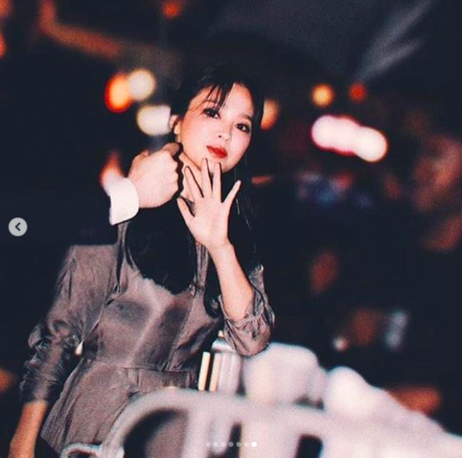 <p> Actress Song Hye-kyo with shiny, Beautiful looks, poised.</p><p>Song Hye-kyo is a 6-stars in the other comment without the multiple pictures Ive posted. The revealed picture, Song Hye-kyo is one of the brand events to find the pose.</p><p>The wave enters a hairstyle and luxurious dress Song Hye-kyo distinctive elegance to the maximum.</p><p>Much posing and not looking at the camera and just Song Hye-kyo of men with Beautiful looks and aura. Transverse, fairly than to skip a scene, even pictorial, made Song Hye-kyo.</p><p>2017 Song Joong-ki and married Song Hye-kyo is the last 1 August in the kind of the drama Boyfriendto return. Current is to start to review and schedule the digestive. [Photo] Song Hye-kyo Instagram</p><p> Song Hye-kyo Instagram</p>