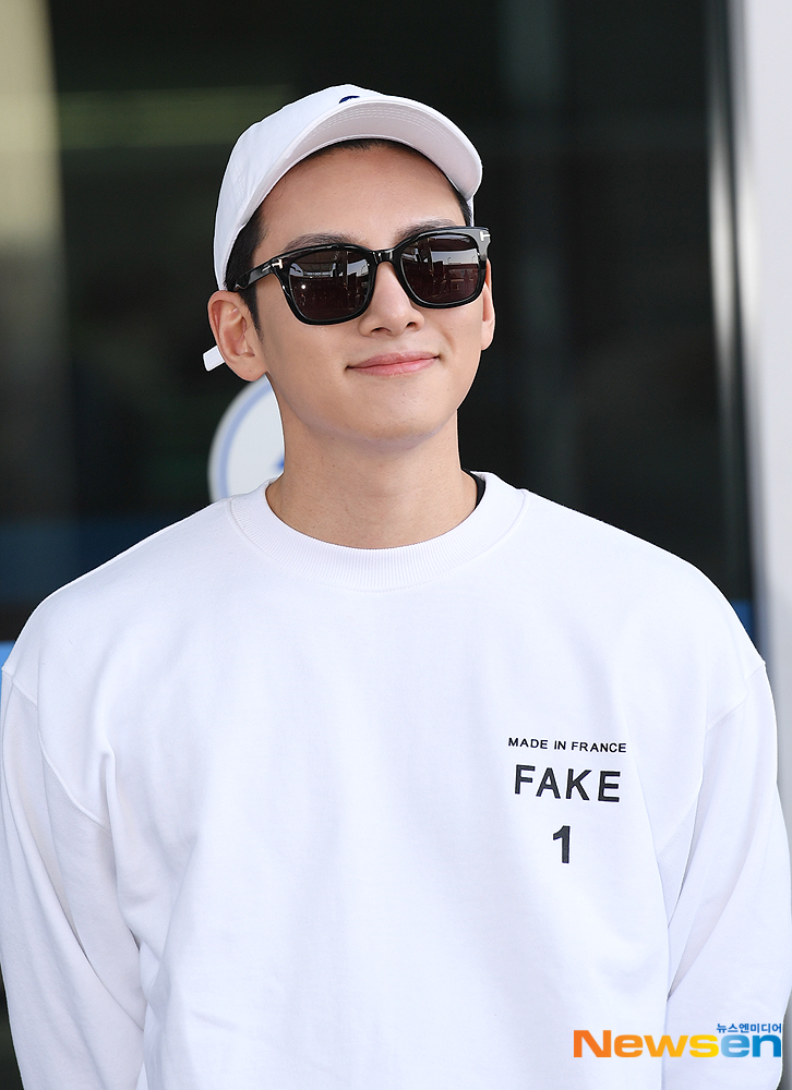 Ji Chang Wook Smiles First Overseas Schedule After Being Discharged From The Military