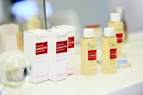 기노(GUINOT) 이미지
