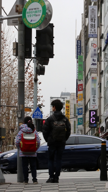 서울시내 한 학원가./사진=뉴시스
