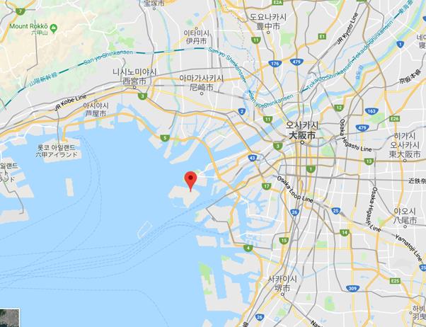 오사카만에 자리잡은 인공섬 유메시마(붉은 점)