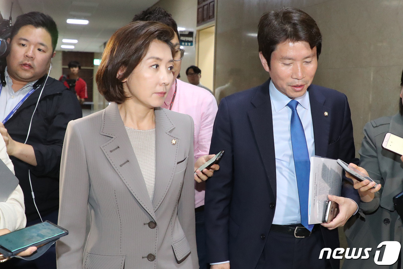 누나호프 이미지