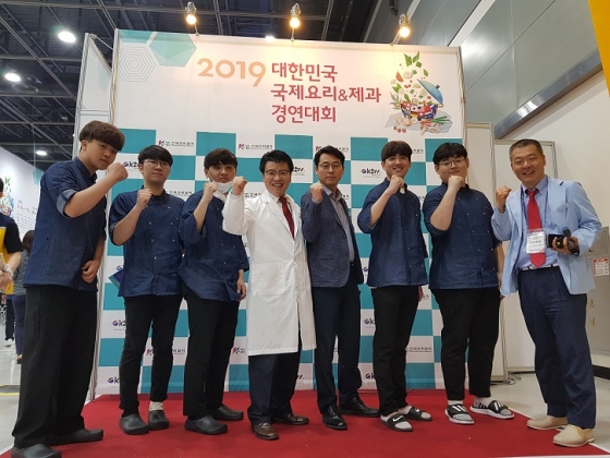 영동제과 이미지