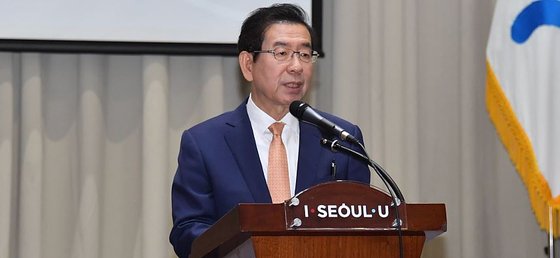 박원순 서울시장이 30일 서울시청에서 열린 장애인 직장운동경기부 활성화 업무 협약식에서 인사말을 하고 있다. [사진 서울시]
