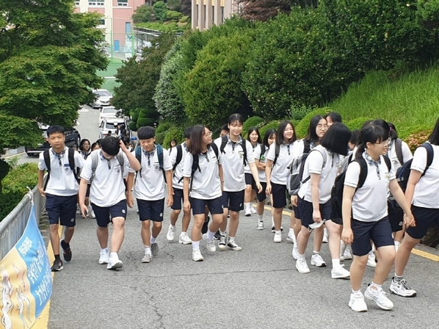 교복은여기서 이미지