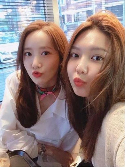 Girls Generation Im Yoon-ah and Sooyoung released a friendly shot.Im Yoon-ah posted a photo on her Instagram on Wednesday with an article entitled Unfinished Talks All Naa Away: Jungstagram.Im Yoon-ah and Sooyoung in the picture look like coffee shops. They are beautiful, hard to cover. The warm chemistry attracts attention.The netizens who watched this are responding such as It is good to see, Real best friend and Source class.